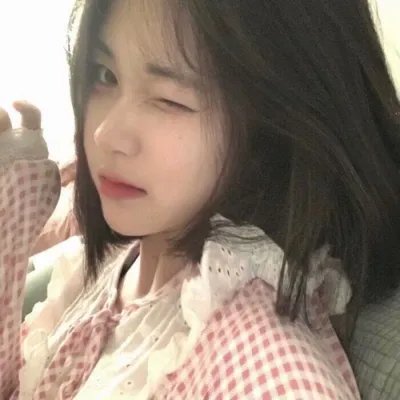 出墙花